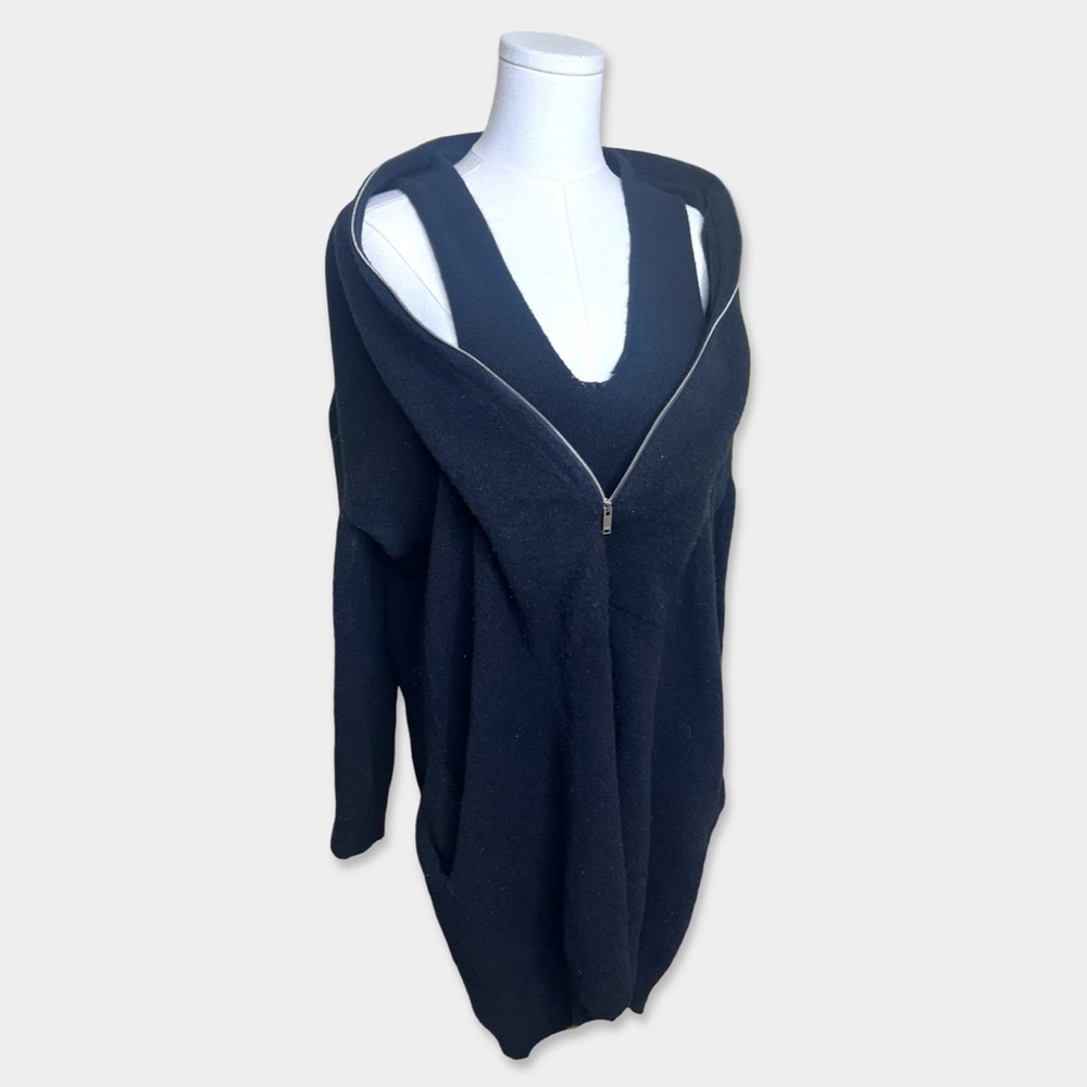 DEMOO PARKCHOONMOO Layered Oversized Sweater Size L Black GUC